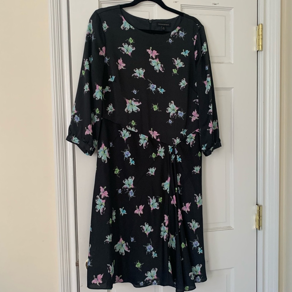 Floral print Banana Republic Midi Dress